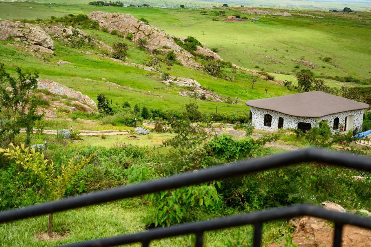 Saab Royale Resort Kajiado Esterno foto